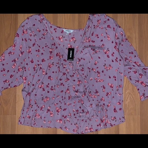 Express Tops - NWT! Express Crop Flowered Blouse